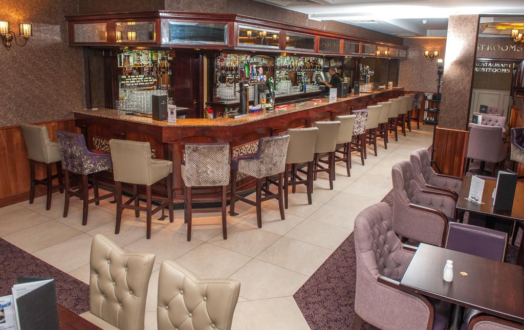 Allingham Arms Hotel Бандоран Экстерьер фото